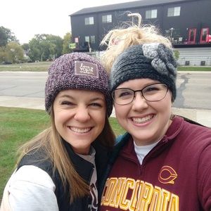 Meet your Posher, Angie